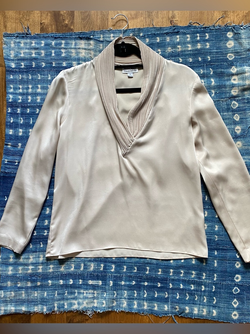 Vintage 1980s Nolan Miller Cream Pleated Satin Deep V-Neck Blouse 8 Dynasty